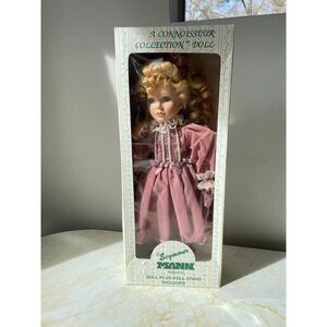 Rare Seymour Mann Connoiseur Porcelain Doll 16 Inch Stand Box